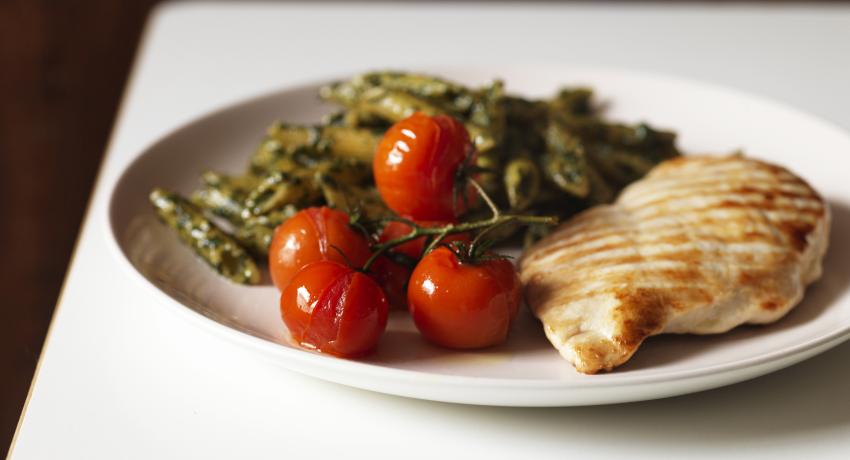 Speedy Chargrilled Chicken and Pesto Pasta