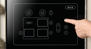 How to Use the Control Panel of the AGA eR7 Series