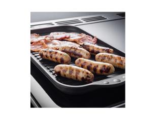 Falcon Nexus SE induction griddle with sausages and bacon