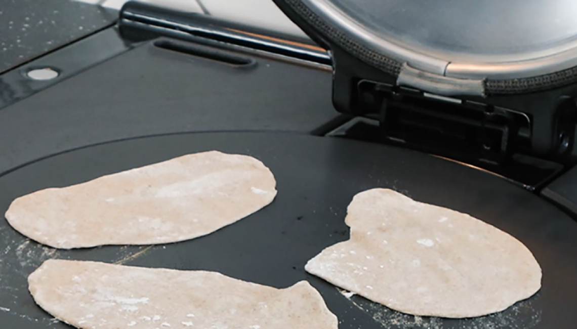 The AGA Hotplate on the AGA eR3 Series range